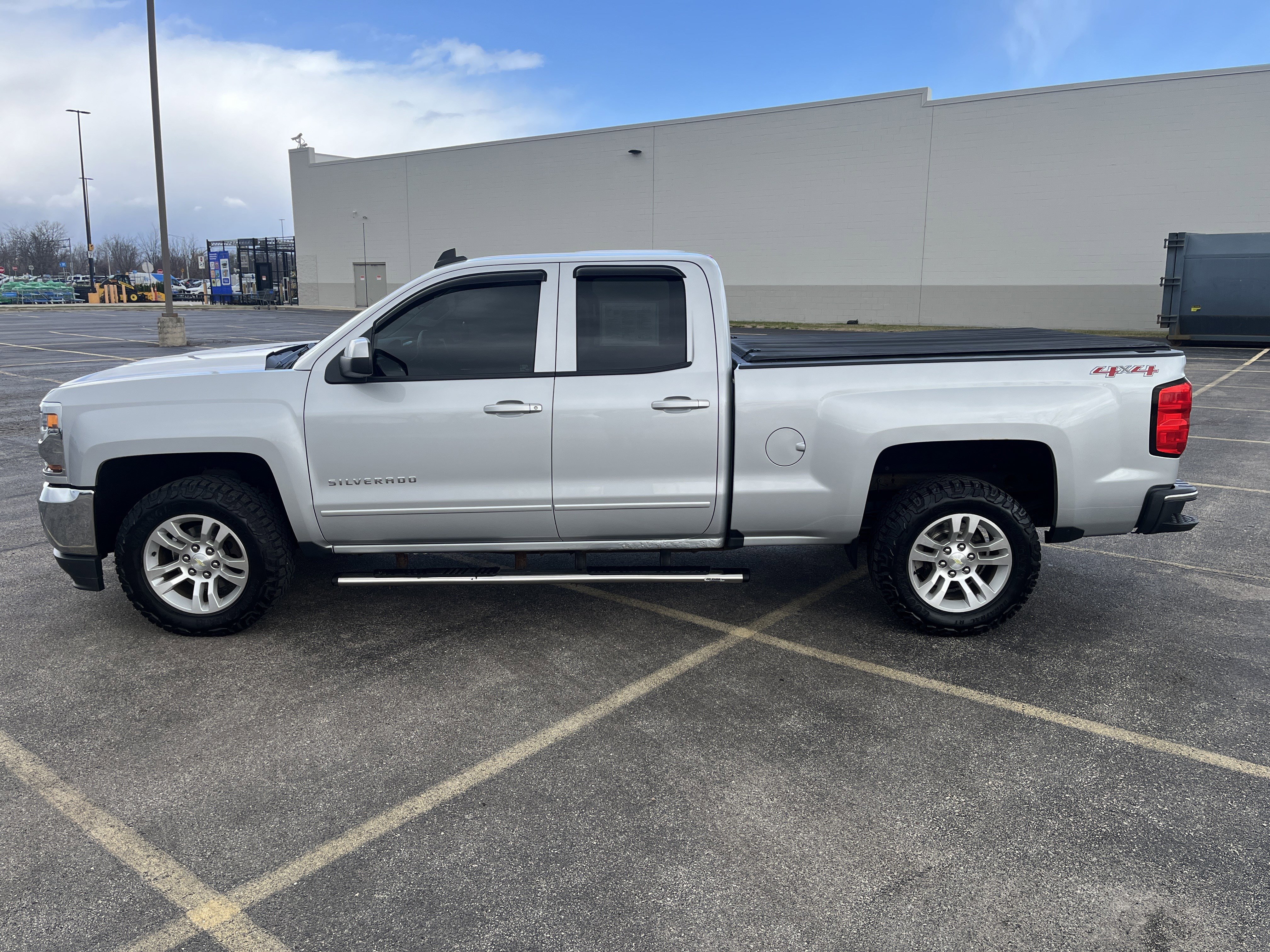 Used 2016 Chevrolet Silverado 1500 LT w/ All Star Edition image 3