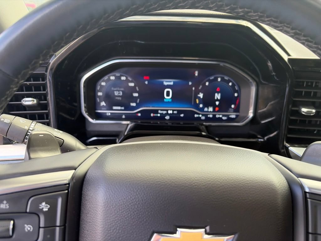 Used 2023 Chevrolet Silverado 1500 LTZ w/ LTZ Premium Package AWD/4WD image 35