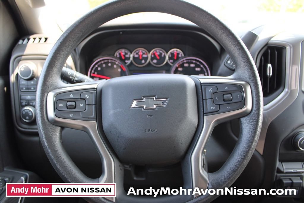 Used 2021 Chevrolet Silverado 1500 Custom Trail Boss AWD/4WD image 26