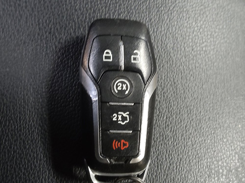 Used 2017 Ford Explorer Limited FWD image 32