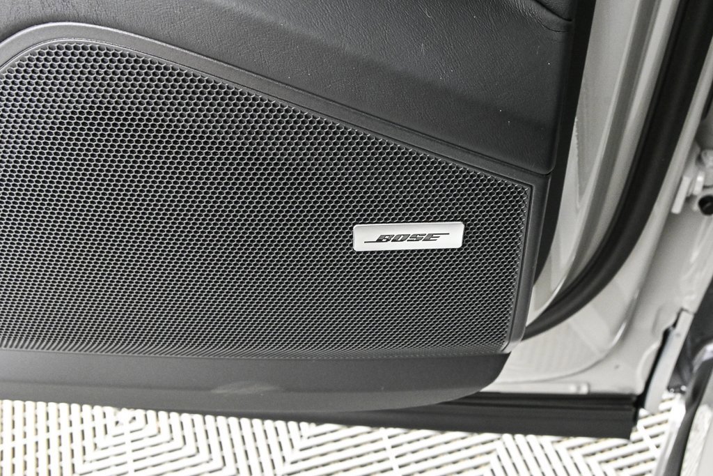 New 2026 Porsche Cayenne GTS image 8