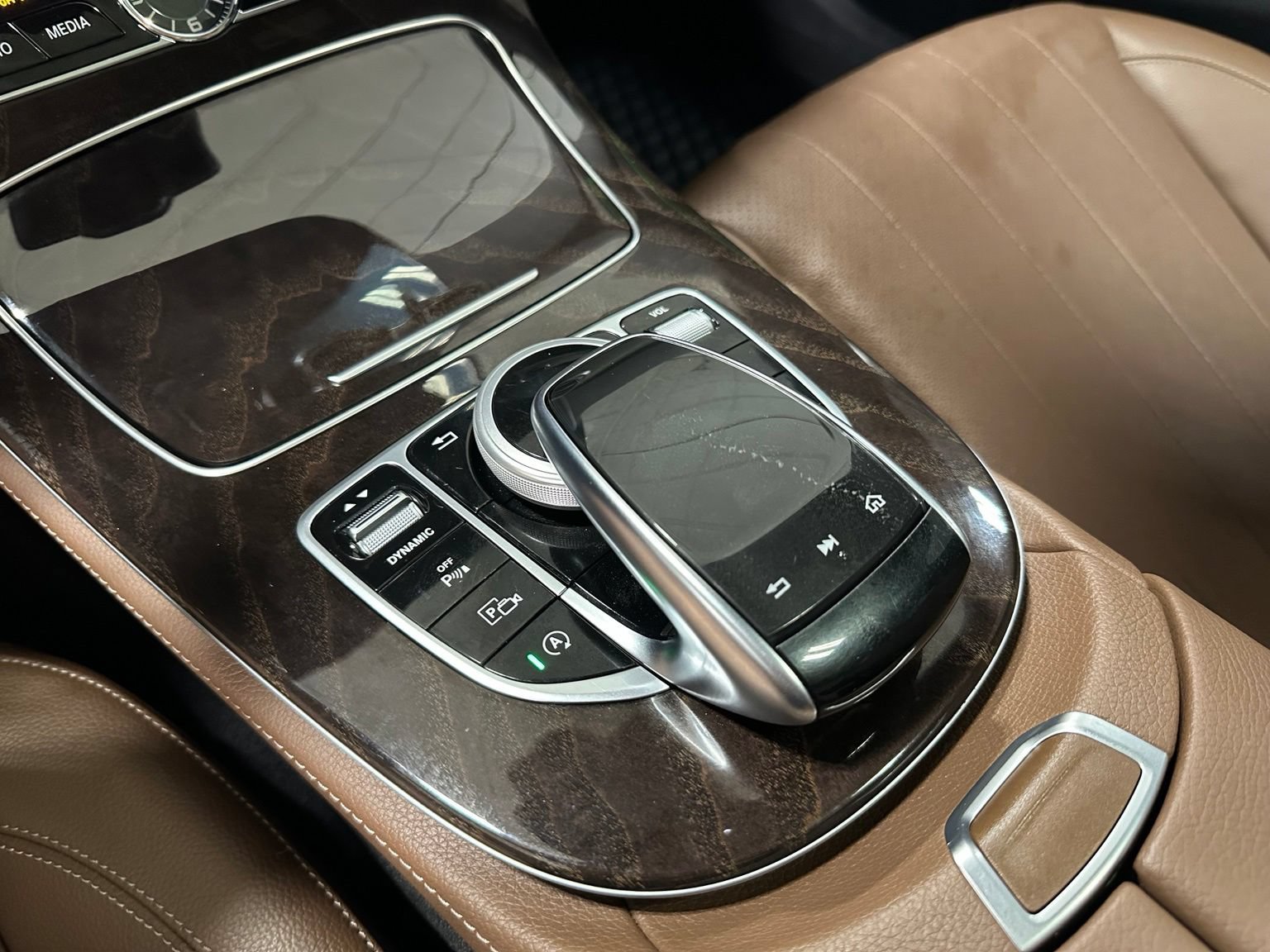 Used 2019 Mercedes-Benz E 300 image 29