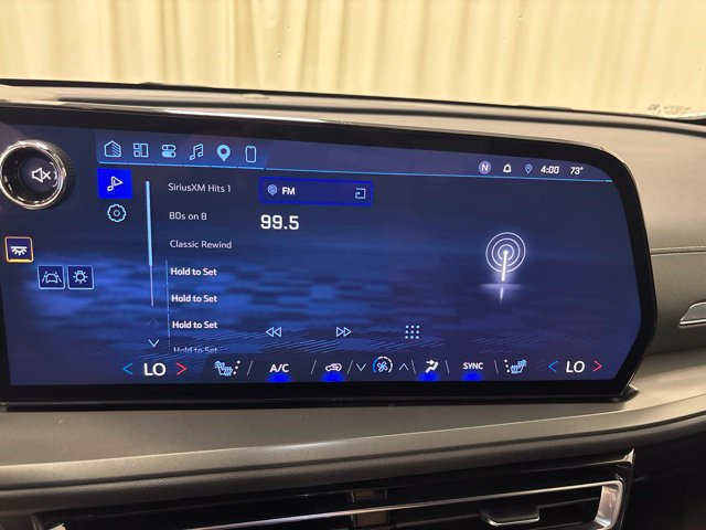 Used 2026 Chevrolet Traverse LT FWD image 20