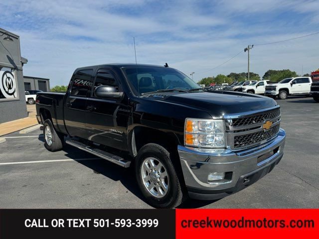 Used 2014 Chevrolet Silverado 2500 LTZ w/ LTZ Plus Package image 2