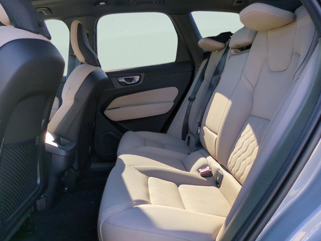 New 2026 Volvo XC60 B5 Plus w/ Protection Package Premier image 10