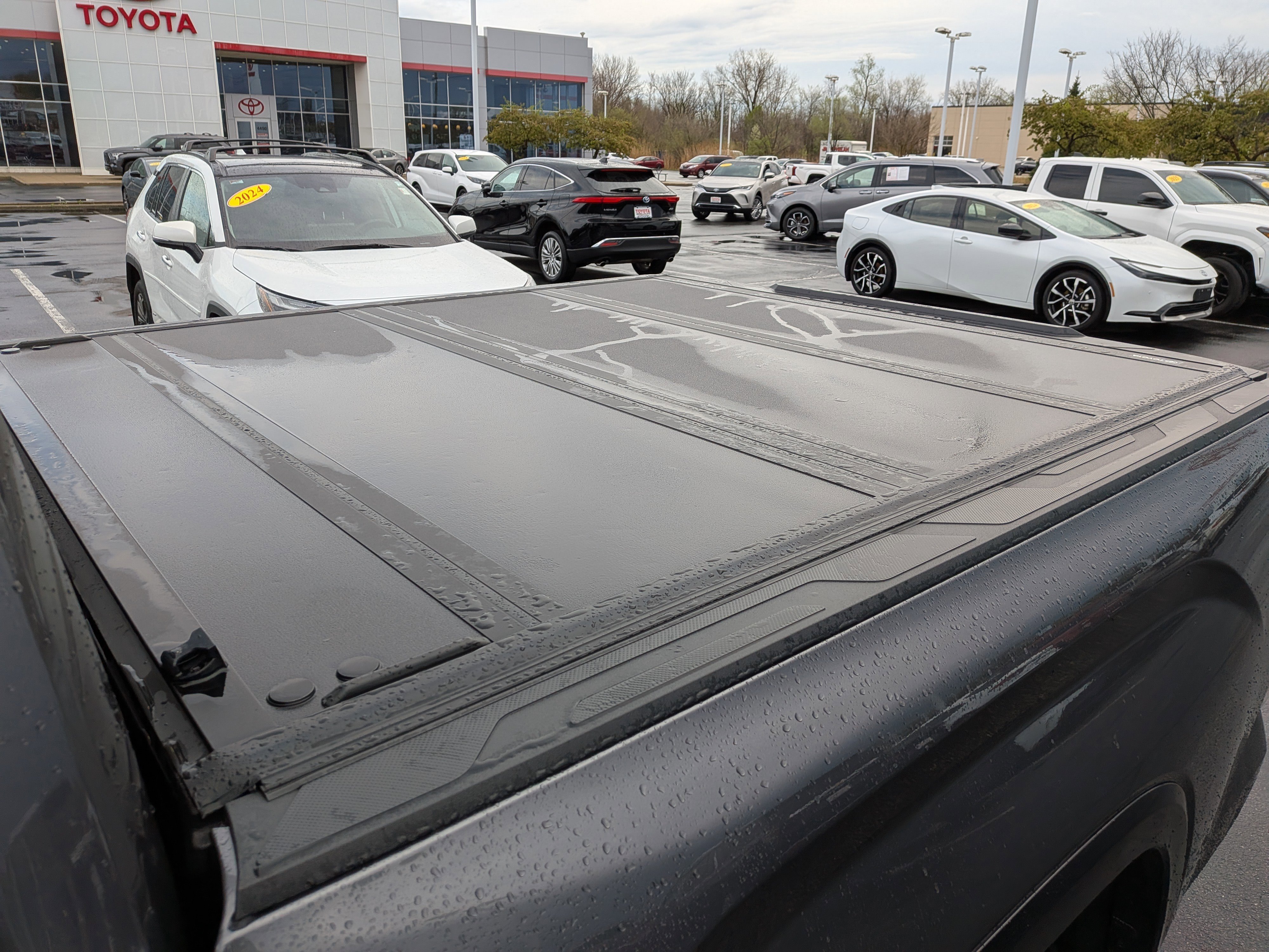 Used 2025 Toyota Tundra Platinum AWD/4WD image 26