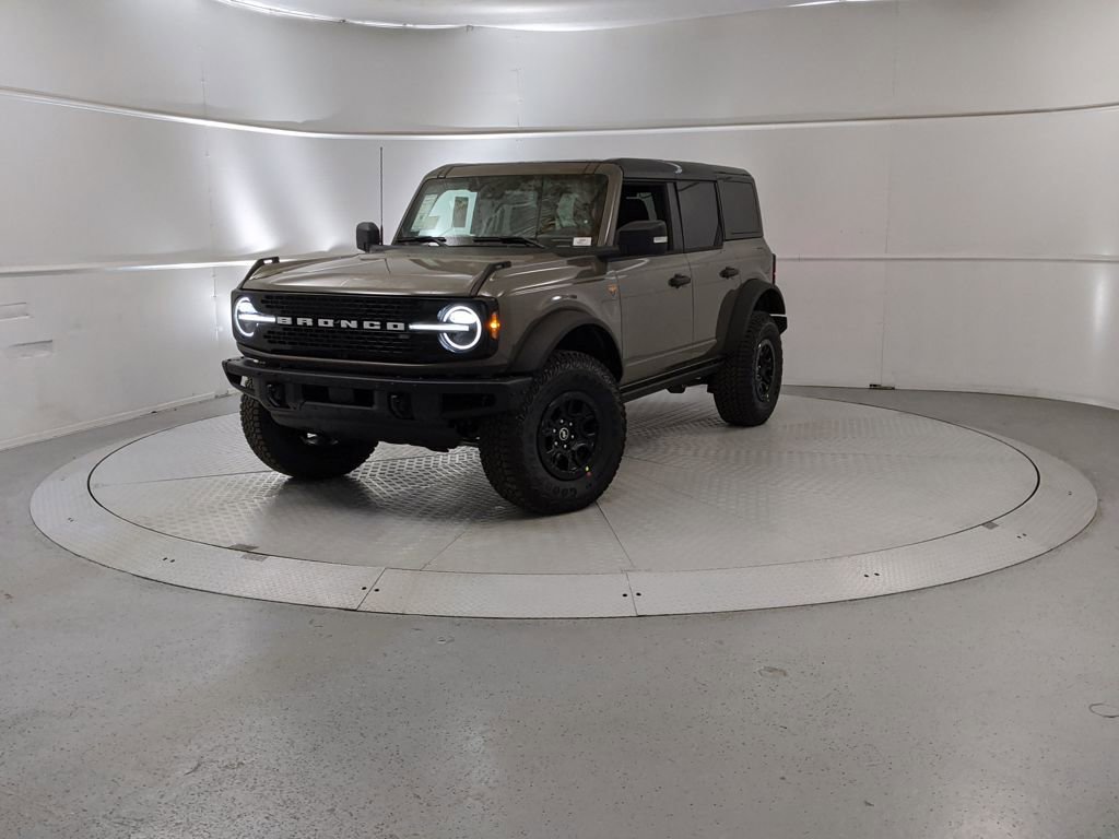 New 2025 Ford Bronco Badlands image 6