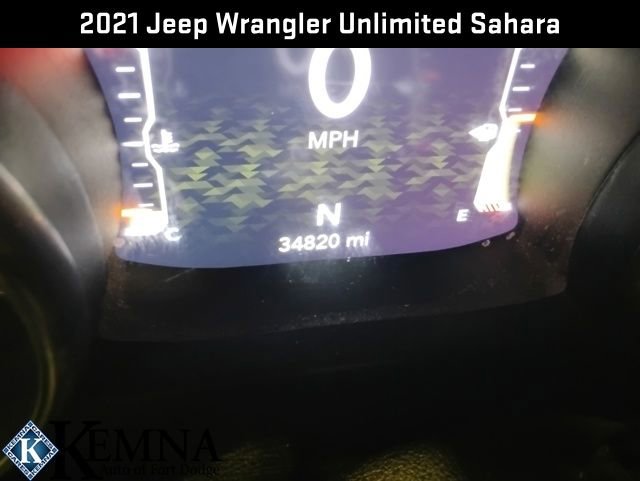 Used 2021 Jeep Wrangler Unlimited Sahara w/ Dual Top Group image 18