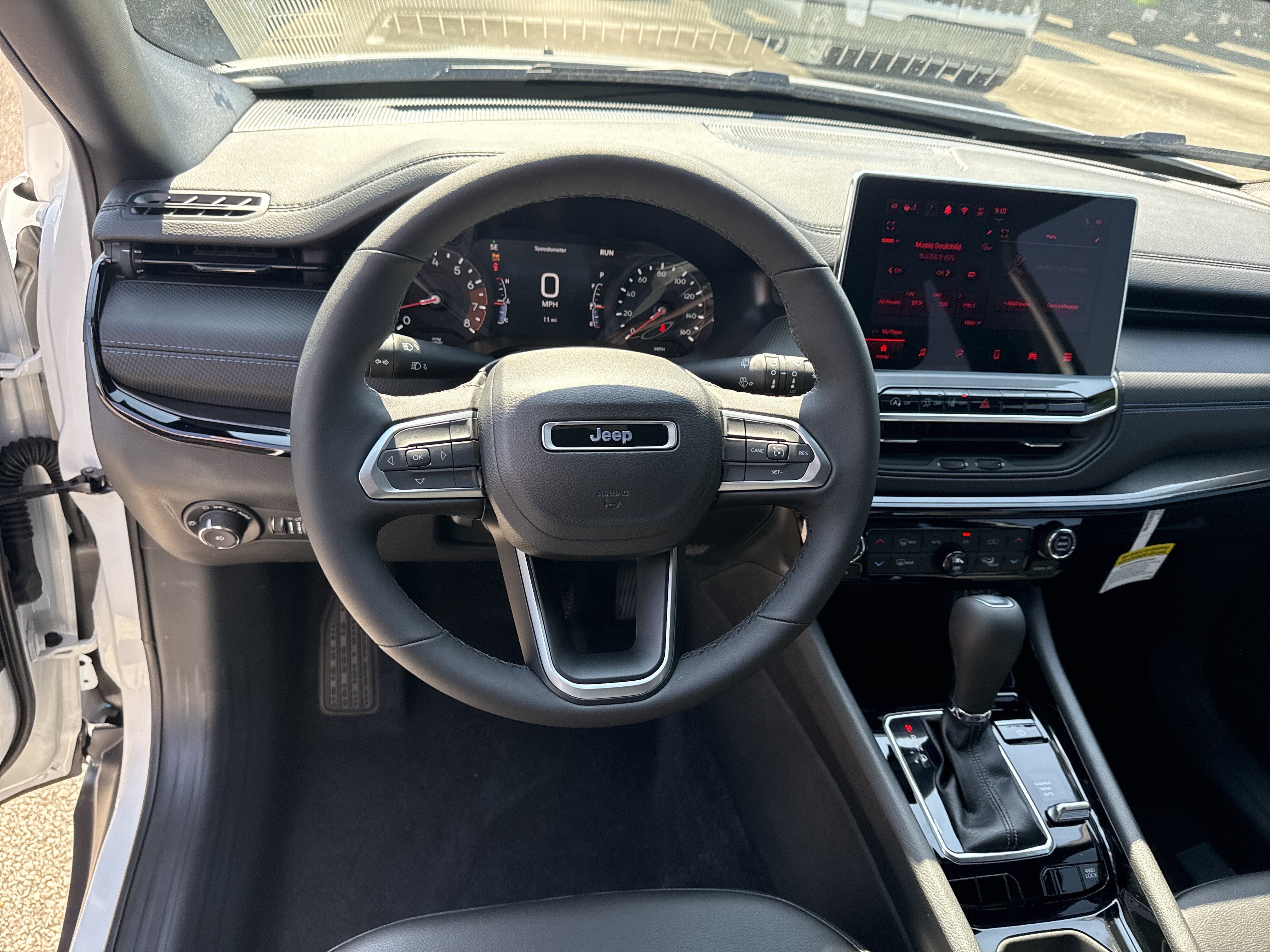 New 2026 Jeep Compass Latitude AWD/4WD image 23