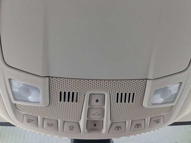 Used 2024 Ford Edge SEL w/ Convenience Package image 28