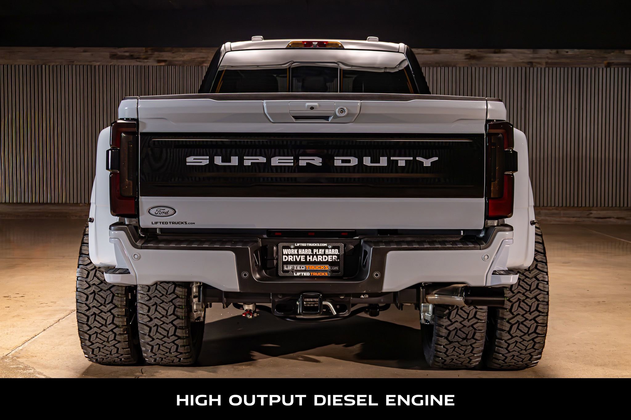 Used 2025 Ford F450 Platinum w/ FX4 Off-Road Package image 8