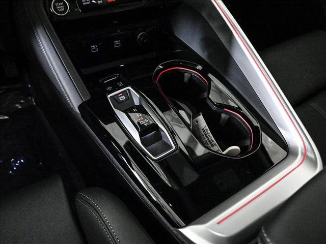 Certified 2025 Audi Q5 Prestige AWD/4WD image 24