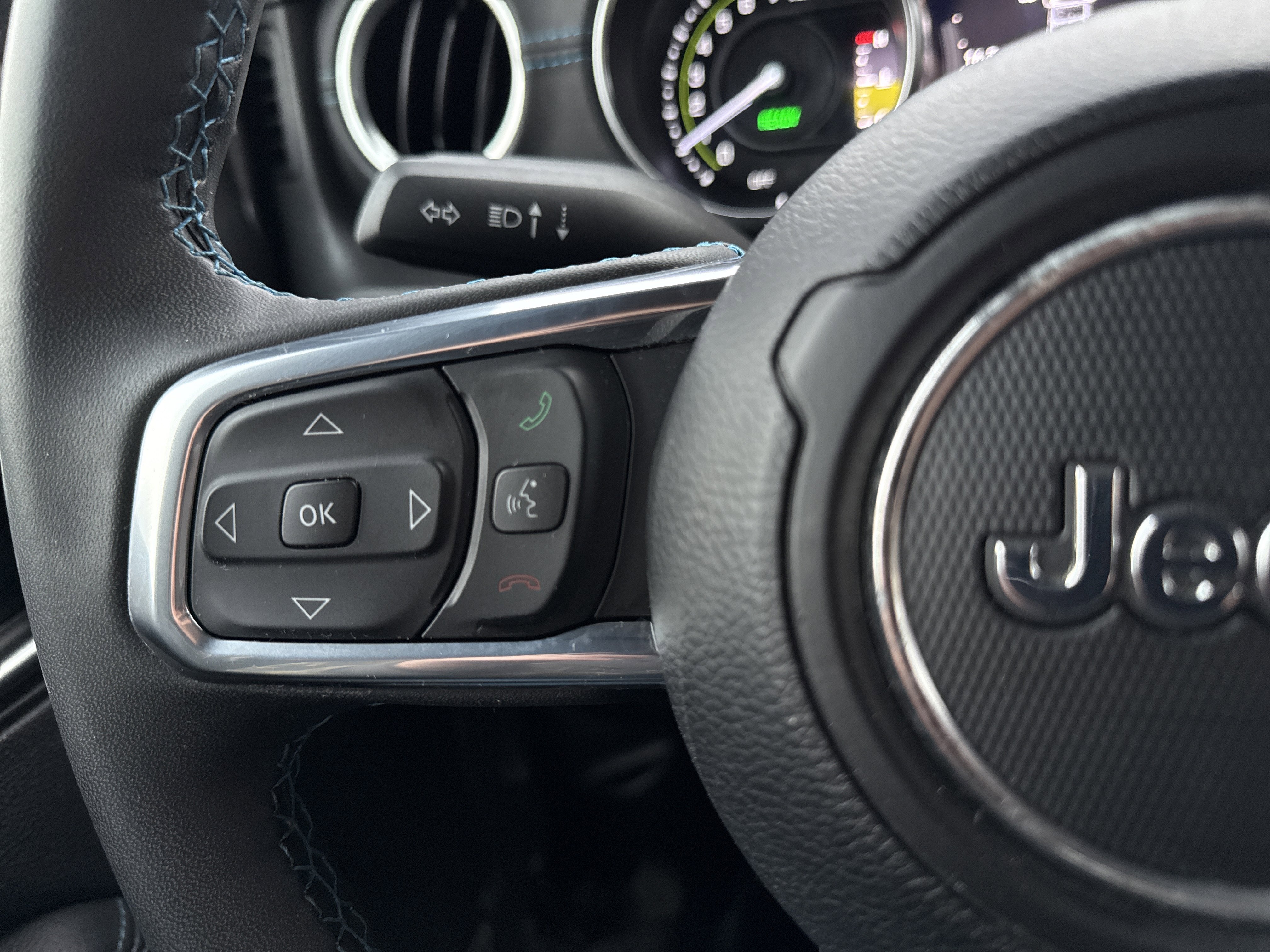 Used 2023 Jeep Wrangler Unlimited Rubicon 4xe image 27