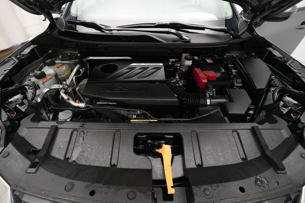 Certified 2023 Nissan Rogue SV AWD/4WD image 3