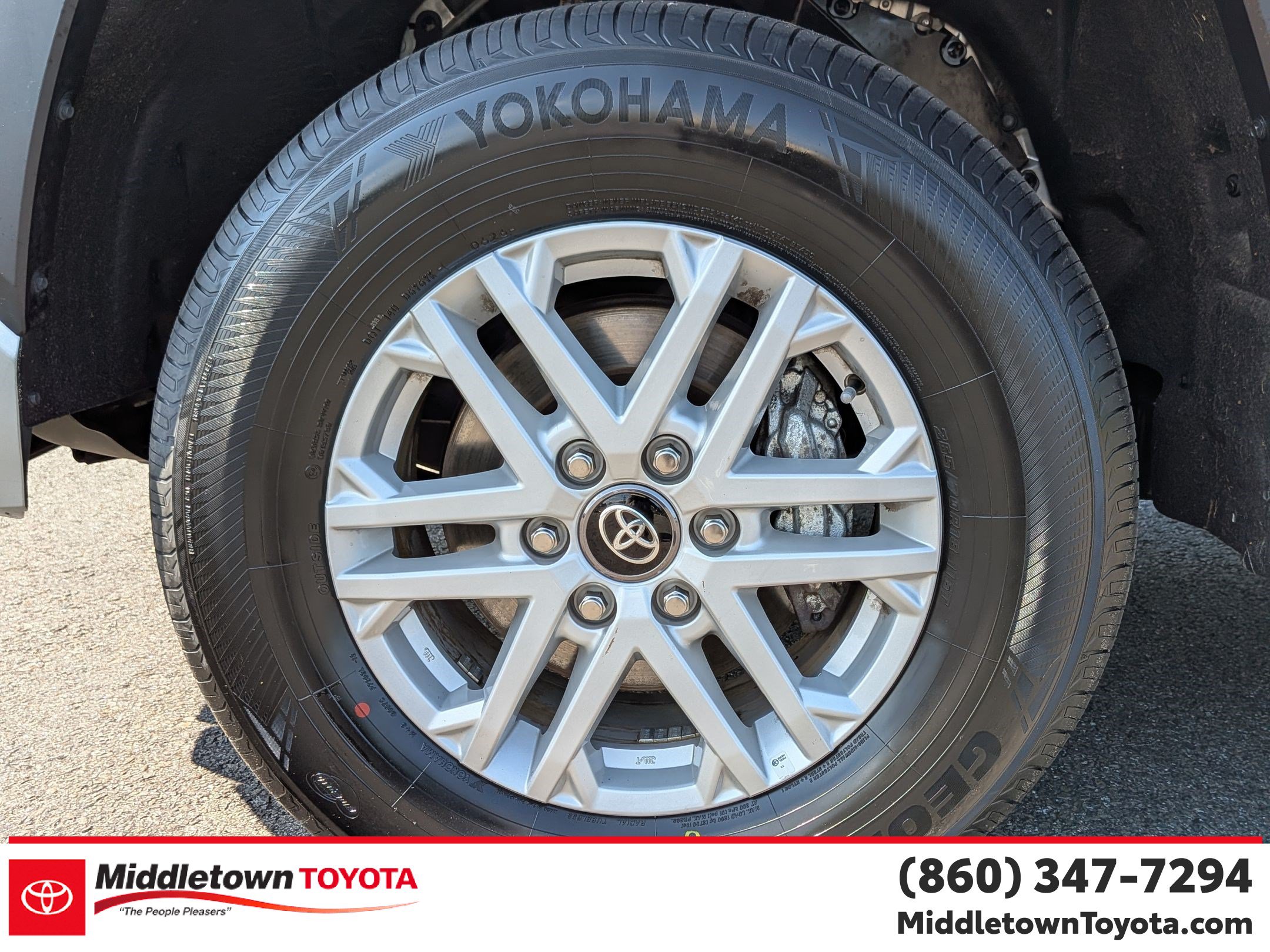 Certified 2025 Toyota Tundra SR5 AWD/4WD image 9