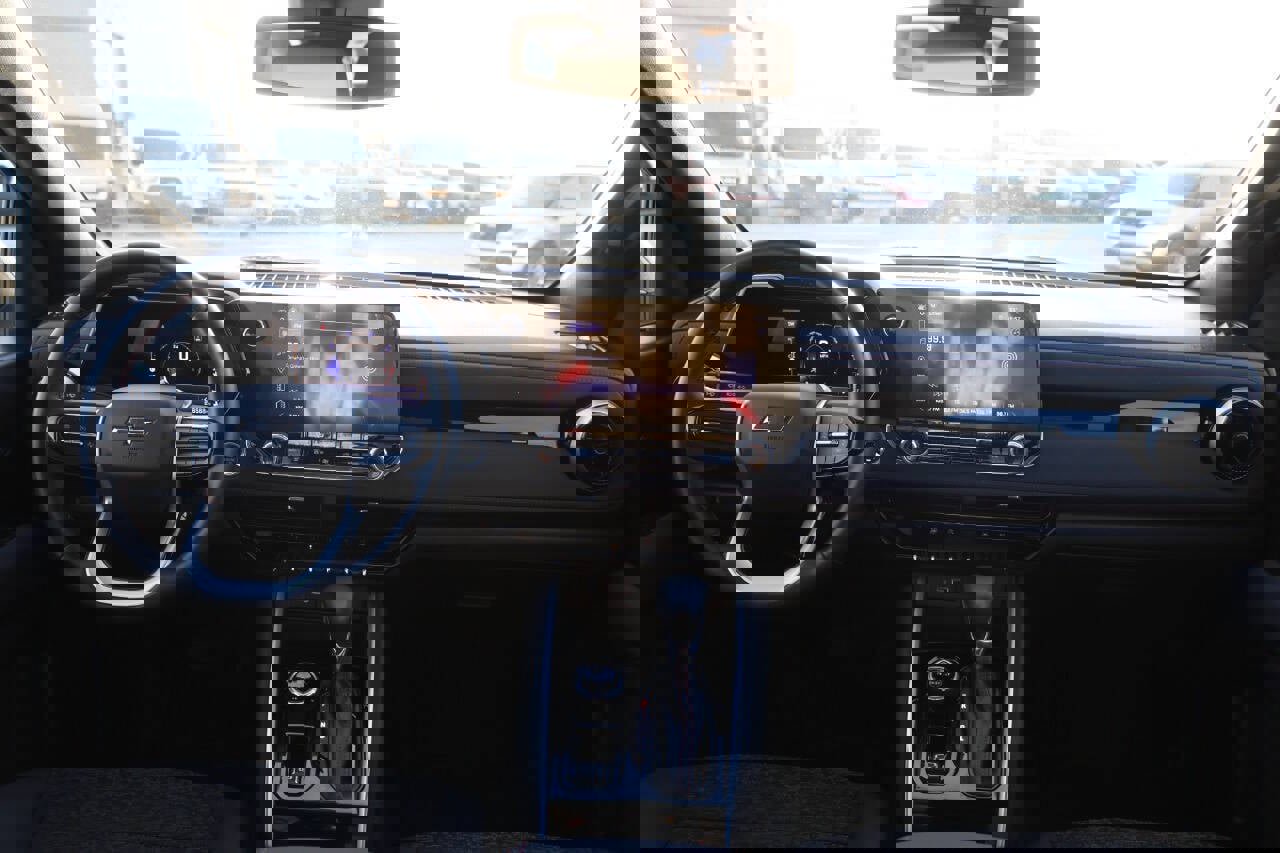 Used 2023 Chevrolet Colorado Z71 w/ Z71 Convenience Package 2 image 14