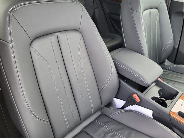 Certified 2023 Audi Q5 2.0T Premium w/ Convenience Package image 18