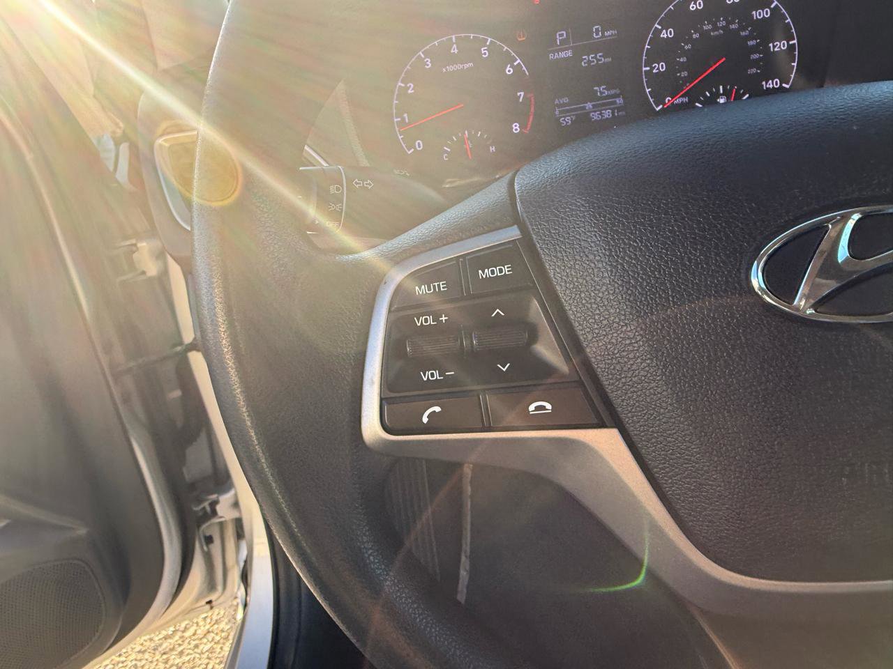 Used 2019 Hyundai Accent SE FWD image 18