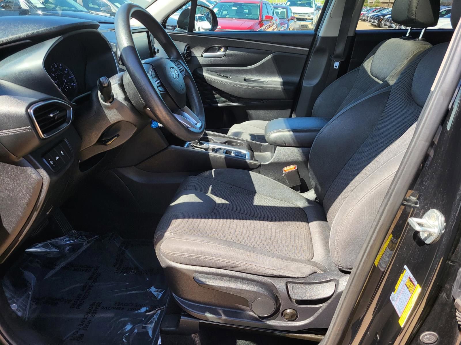 Used 2020 Hyundai Santa Fe SE FWD image 18