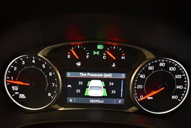 Used 2024 GMC Terrain SLT AWD/4WD image 27