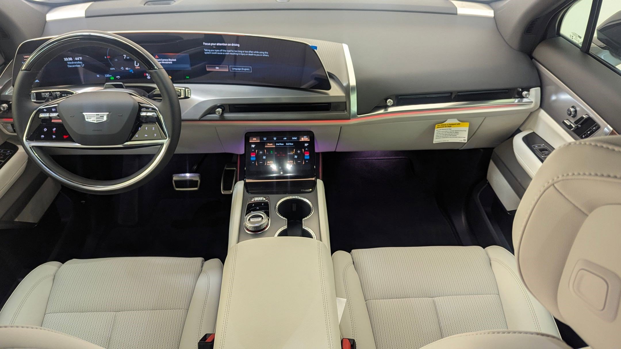 New 2026 Cadillac Vistiq Luxury image 15