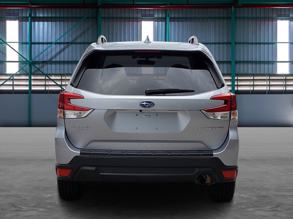 Used 2019 Subaru Forester Premium AWD/4WD image 4