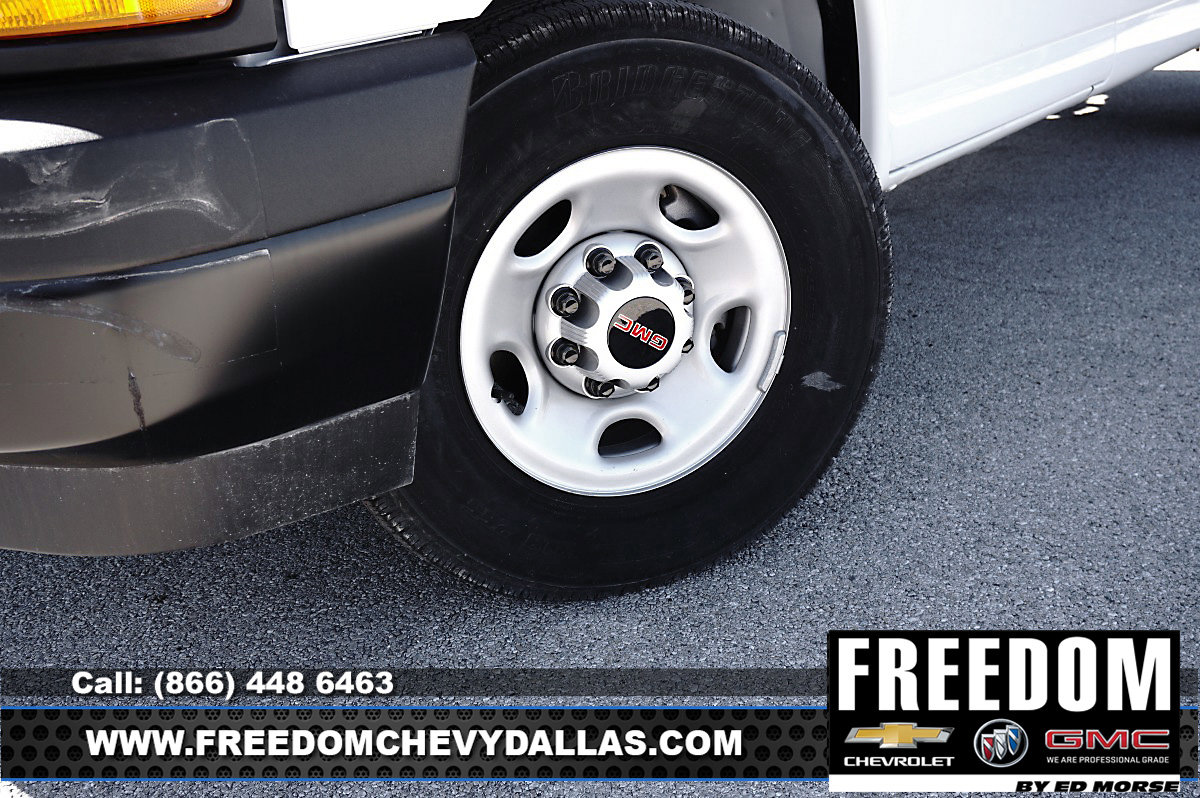 New 2025 GMC Savana 2500 w/ Driver Convenience Package image 10