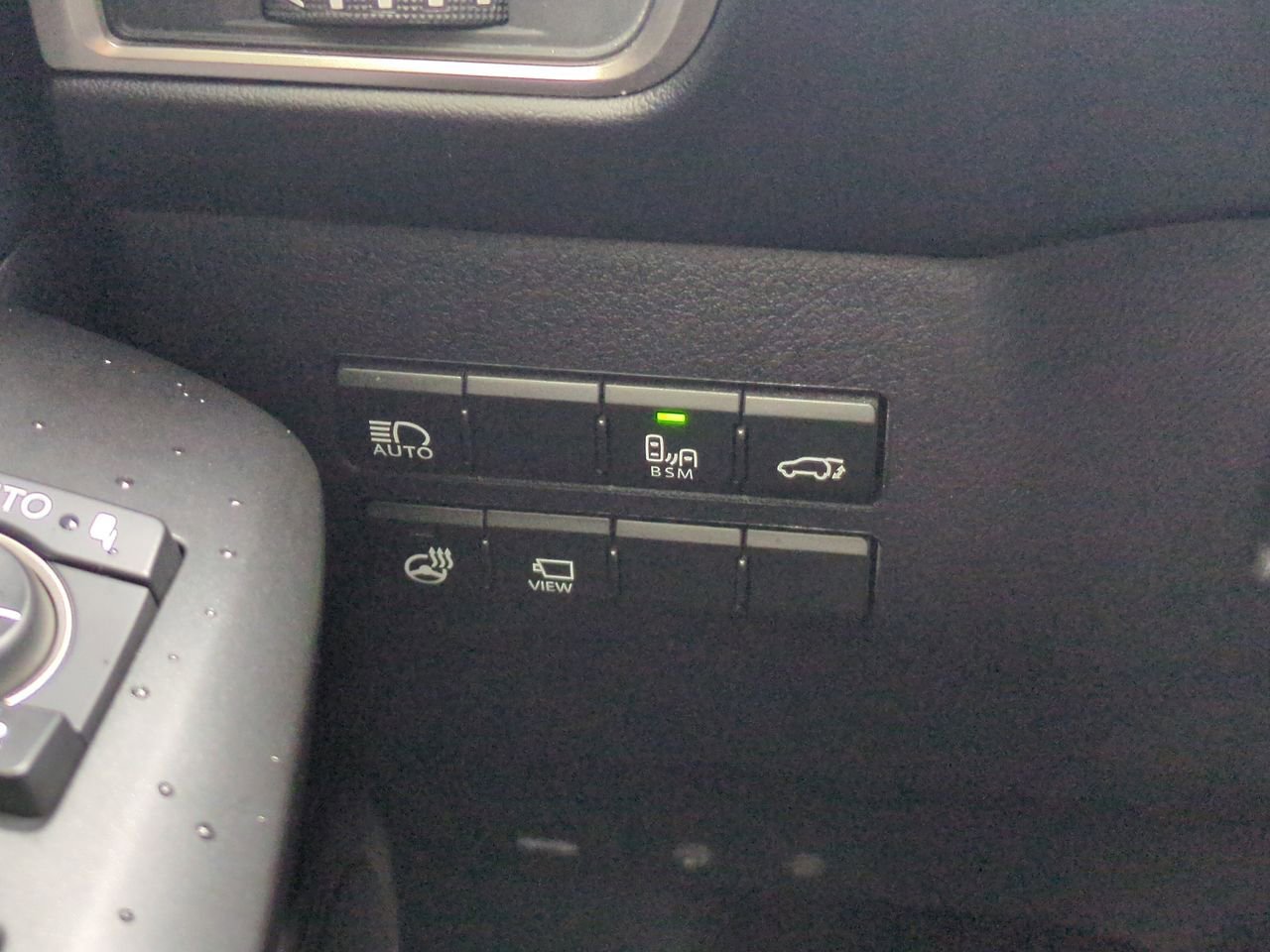 Used 2020 Lexus NX 300h AWD w/ Premium Package image 21