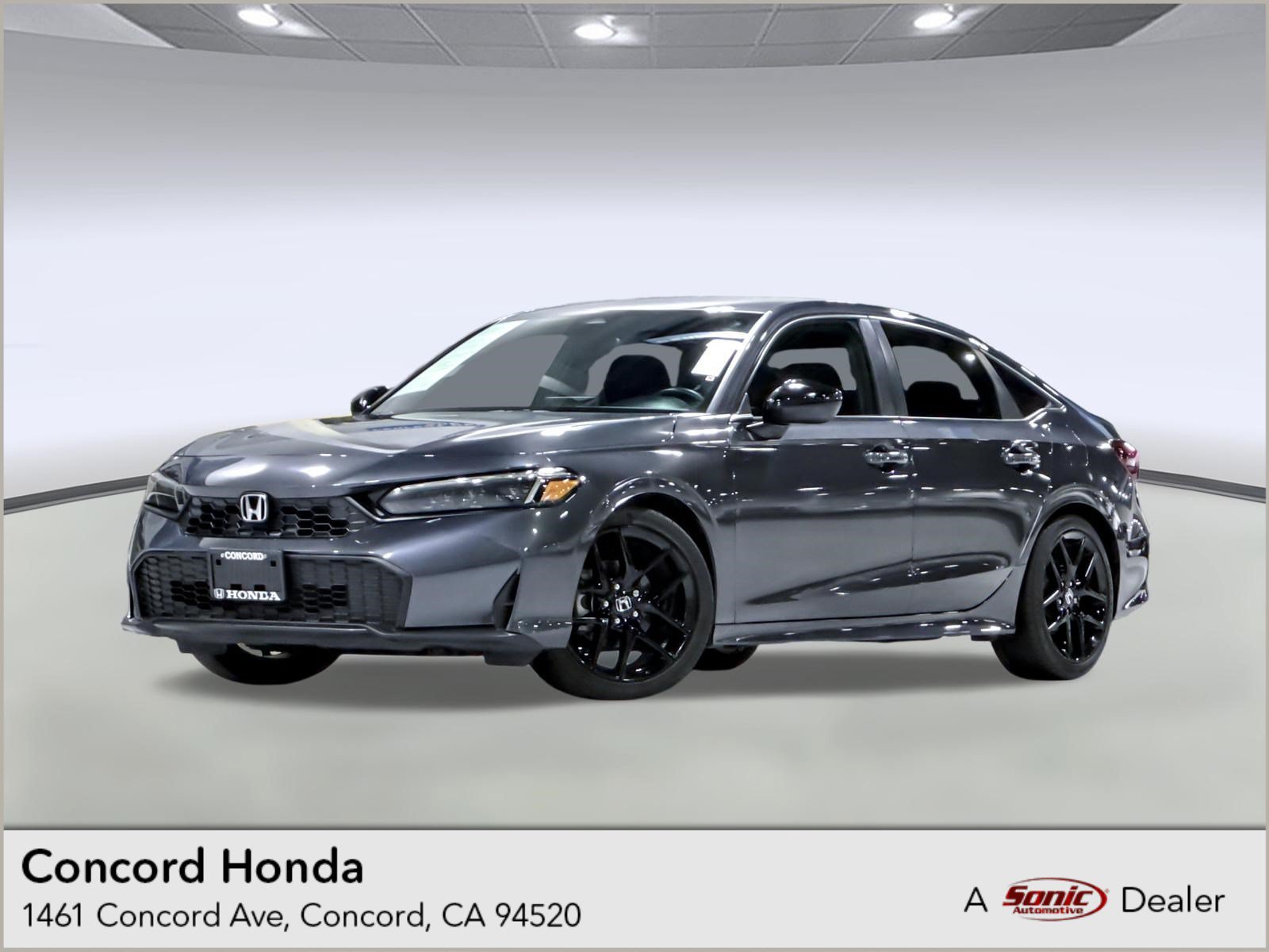 Used 2025 Honda Civic Sport image 1