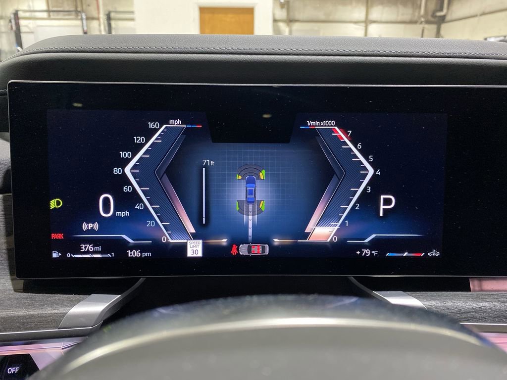 Used 2024 BMW 740i xDrive w/ Executive Package image 11