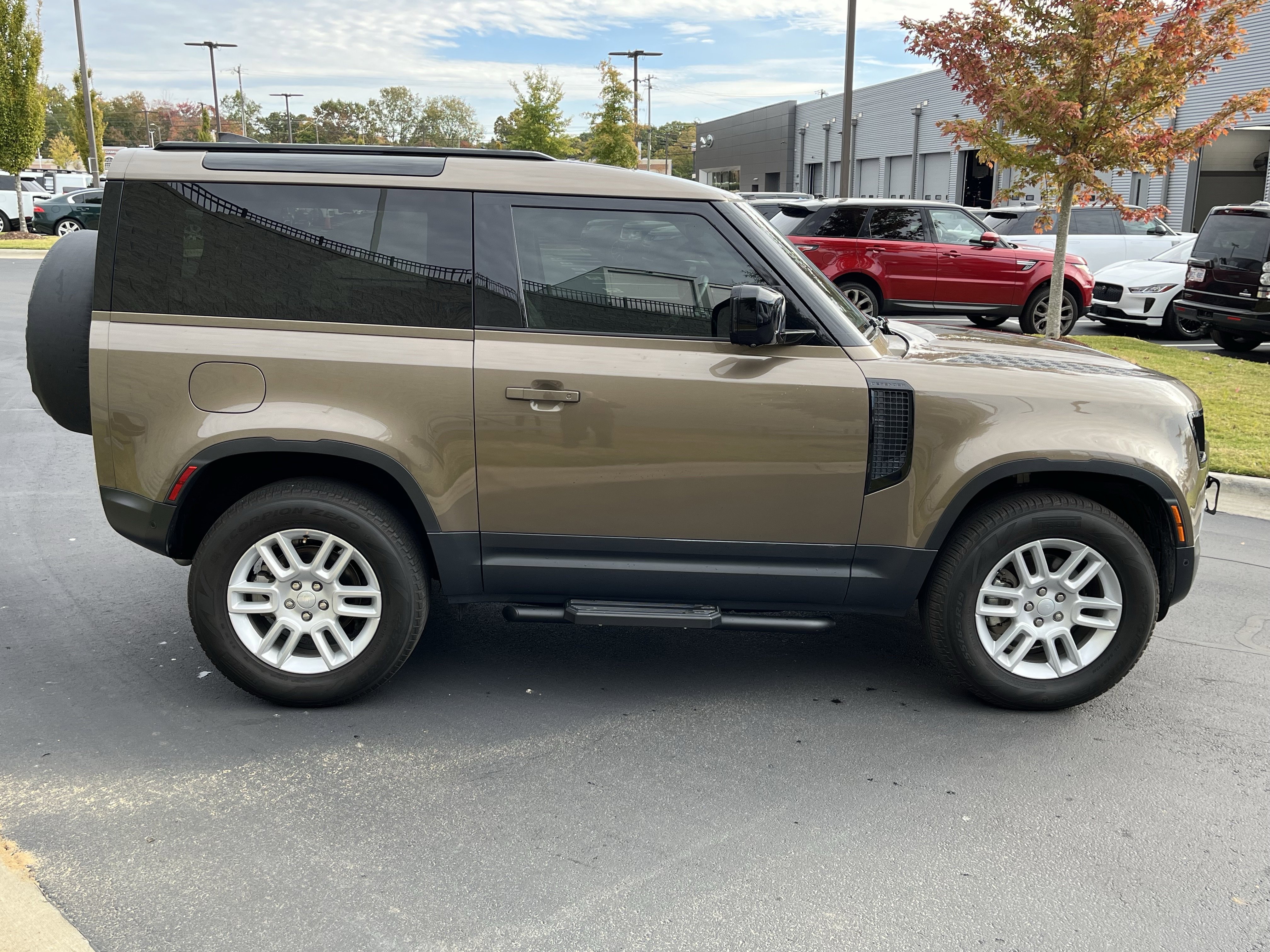 Certified 2023 Land Rover Defender 90 S image 38