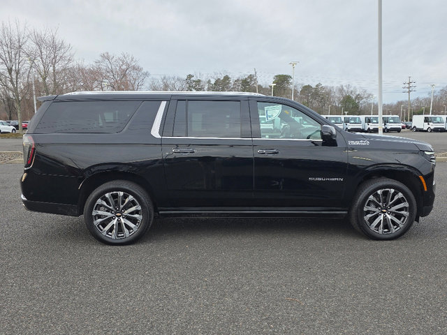 Certified 2026 Chevrolet Suburban High Country image 17