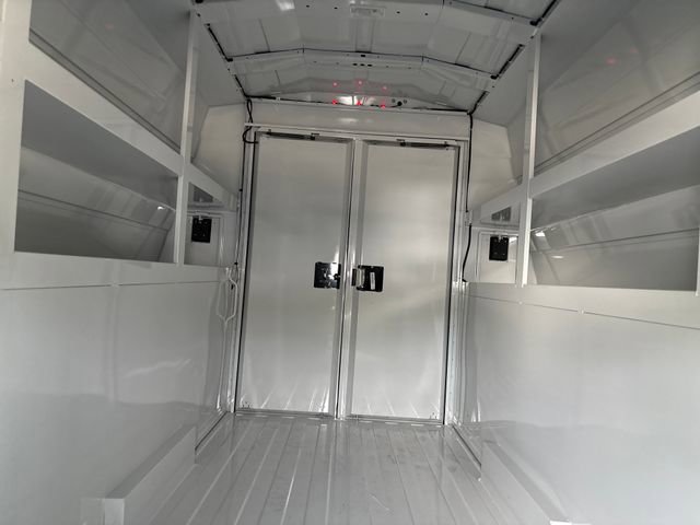 New 2025 GMC Savana 3500 w/ Power Convenience Package RWD image 20