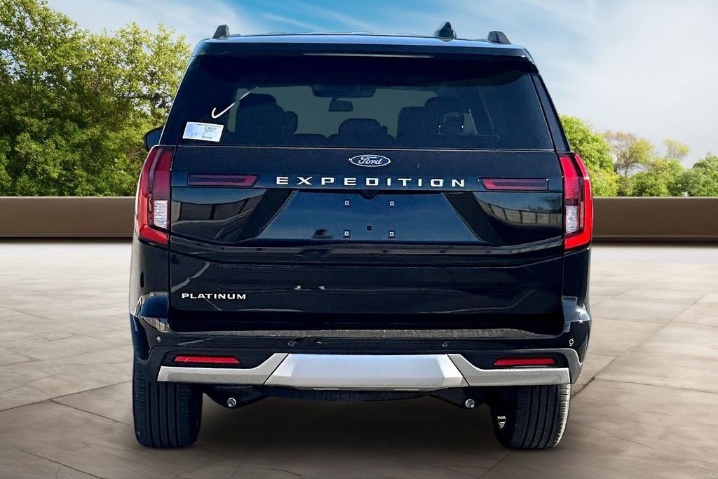 New 2026 Ford Expedition Platinum image 4