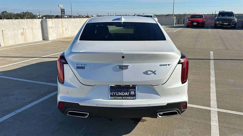 Used 2025 Cadillac CT4 Premium Luxury image 12
