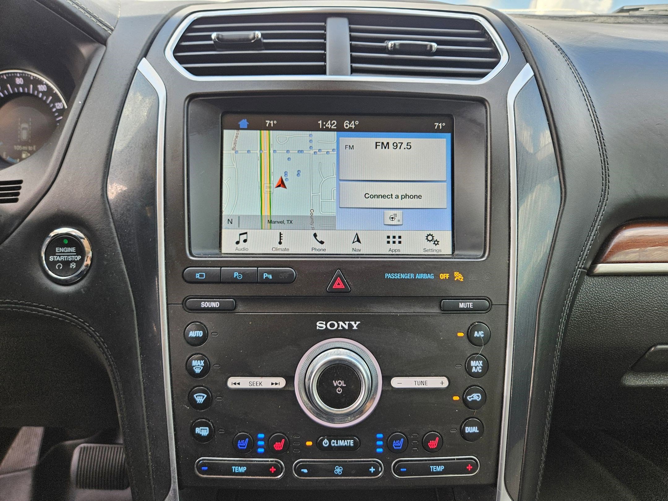 Used 2019 Ford Explorer Platinum image 26