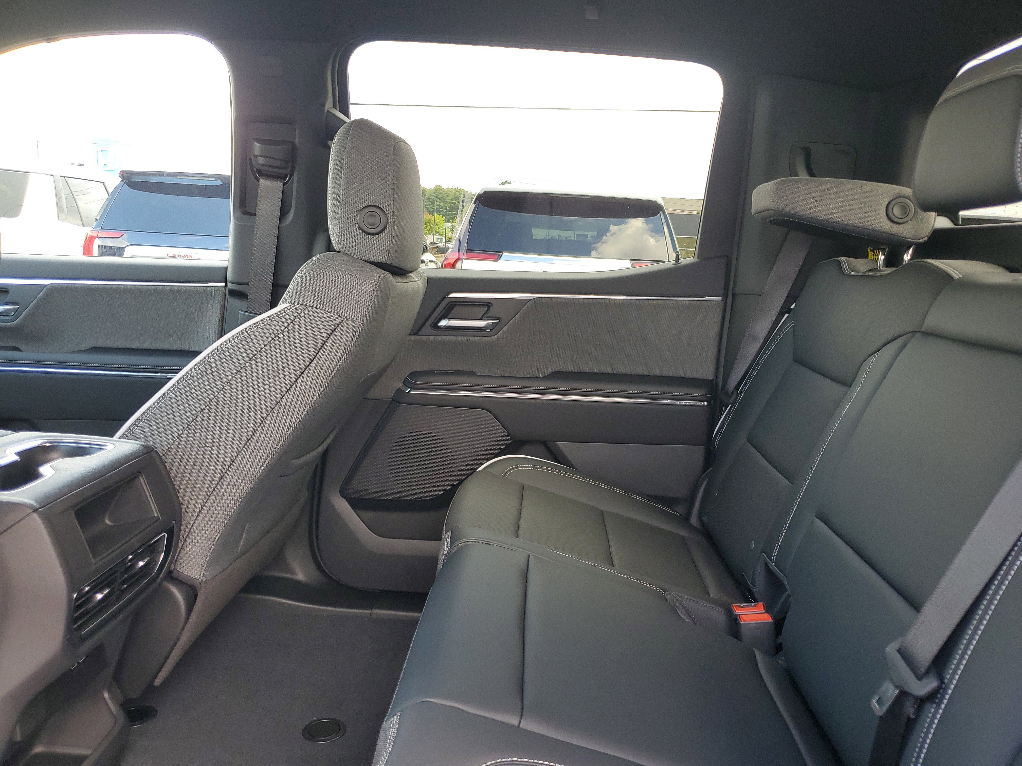 New 2026 GMC Sierra EV Elevation image 10