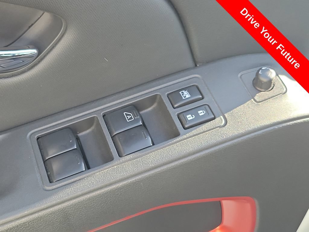 Used 2023 Nissan Frontier PRO-4X w/ Pro-4X Premium Package AWD/4WD image 19