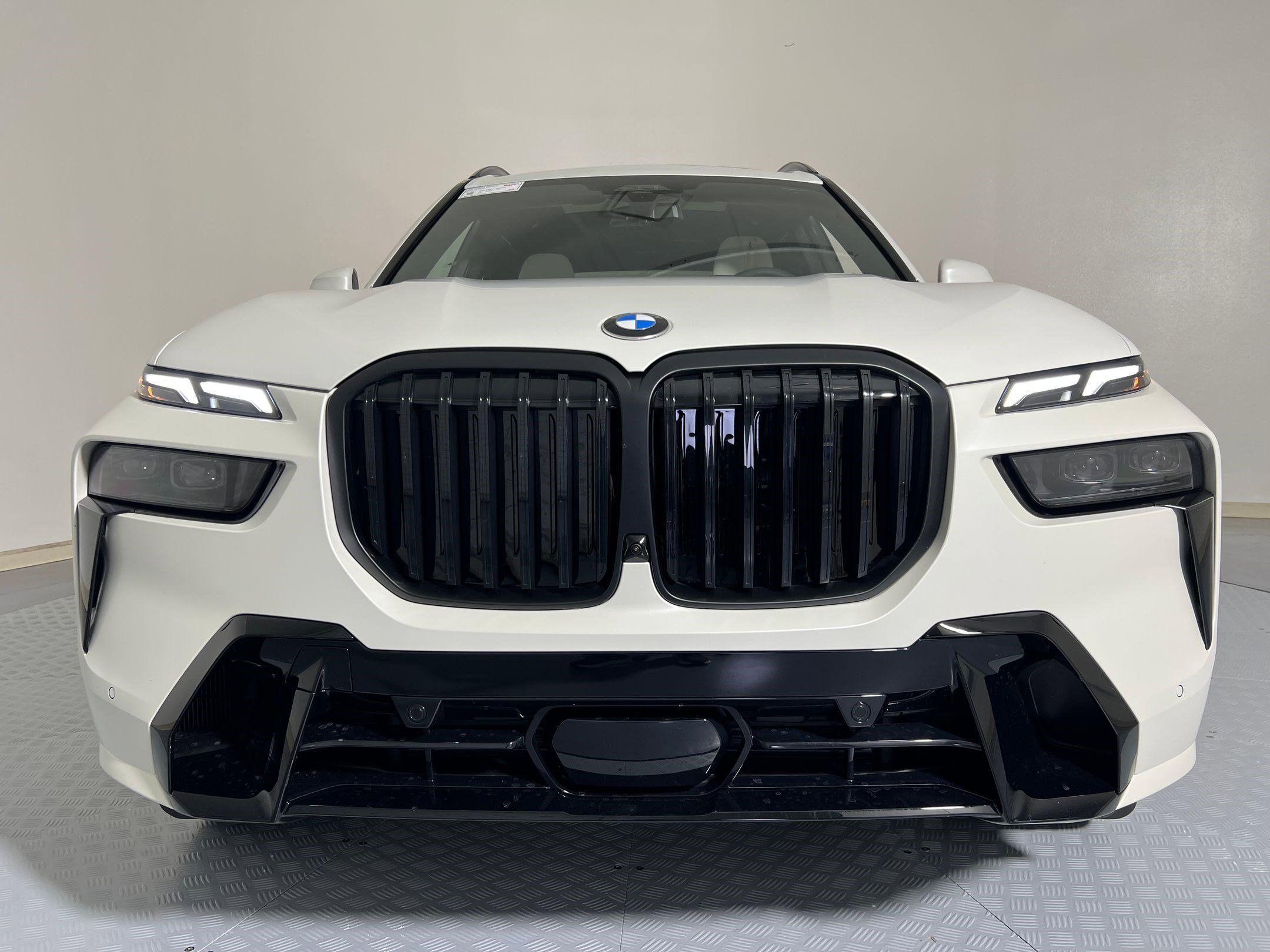 New 2026 BMW X7 xDrive40i image 6