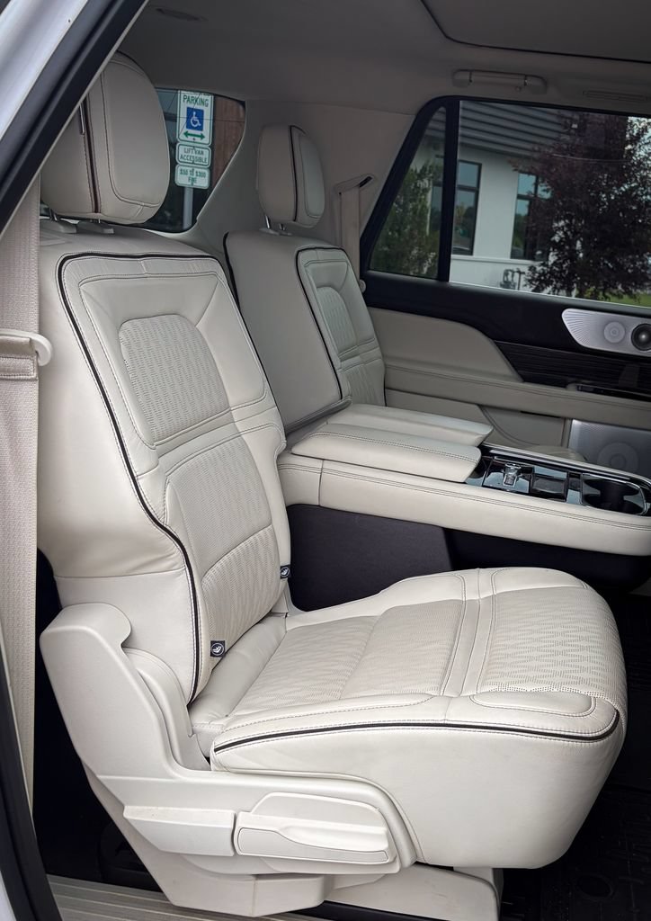 Used 2018 Lincoln Navigator L Black Label AWD/4WD image 42