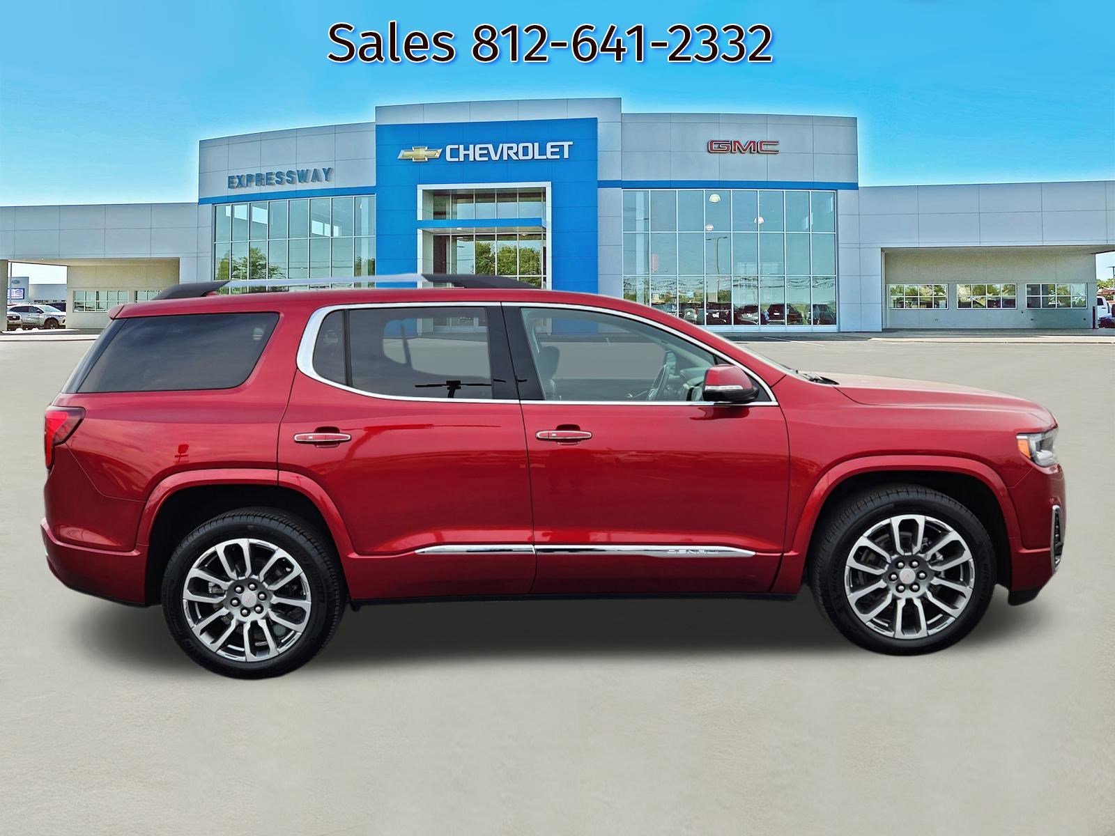 Used 2021 GMC Acadia Denali w/ Denali Technology Package image 8