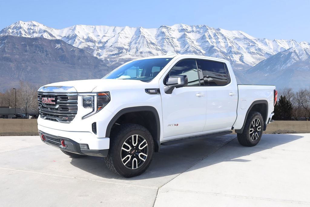 Used 2023 GMC Sierra 1500 AT4 w/ Technology Package image 2