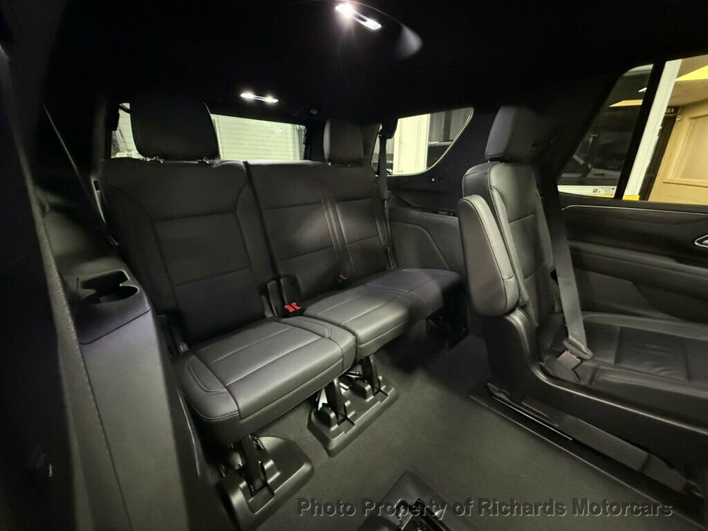 Used 2024 Chevrolet Tahoe Z71 w/ Luxury Package AWD/4WD image 22