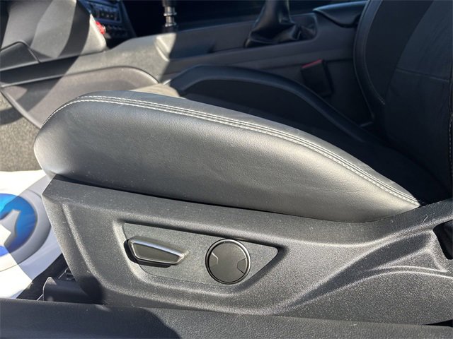 Used 2017 Ford Mustang Shelby GT350 image 14