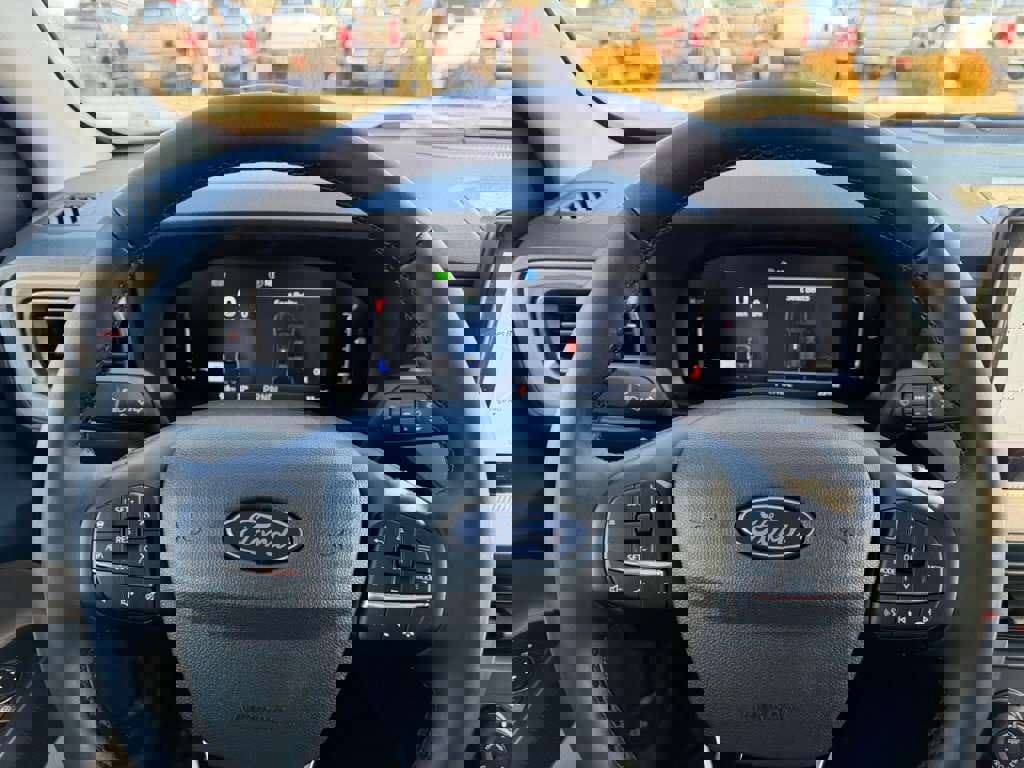 New 2026 Ford Maverick Lariat w/ 4K Tow Package image 23