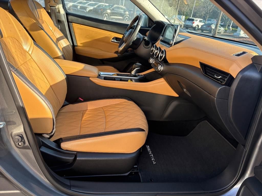 Certified 2021 Nissan Sentra SV w/ SV Premium Package image 19