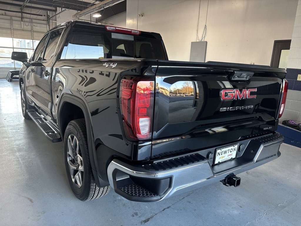New 2026 GMC Sierra 1500 SLE image 33