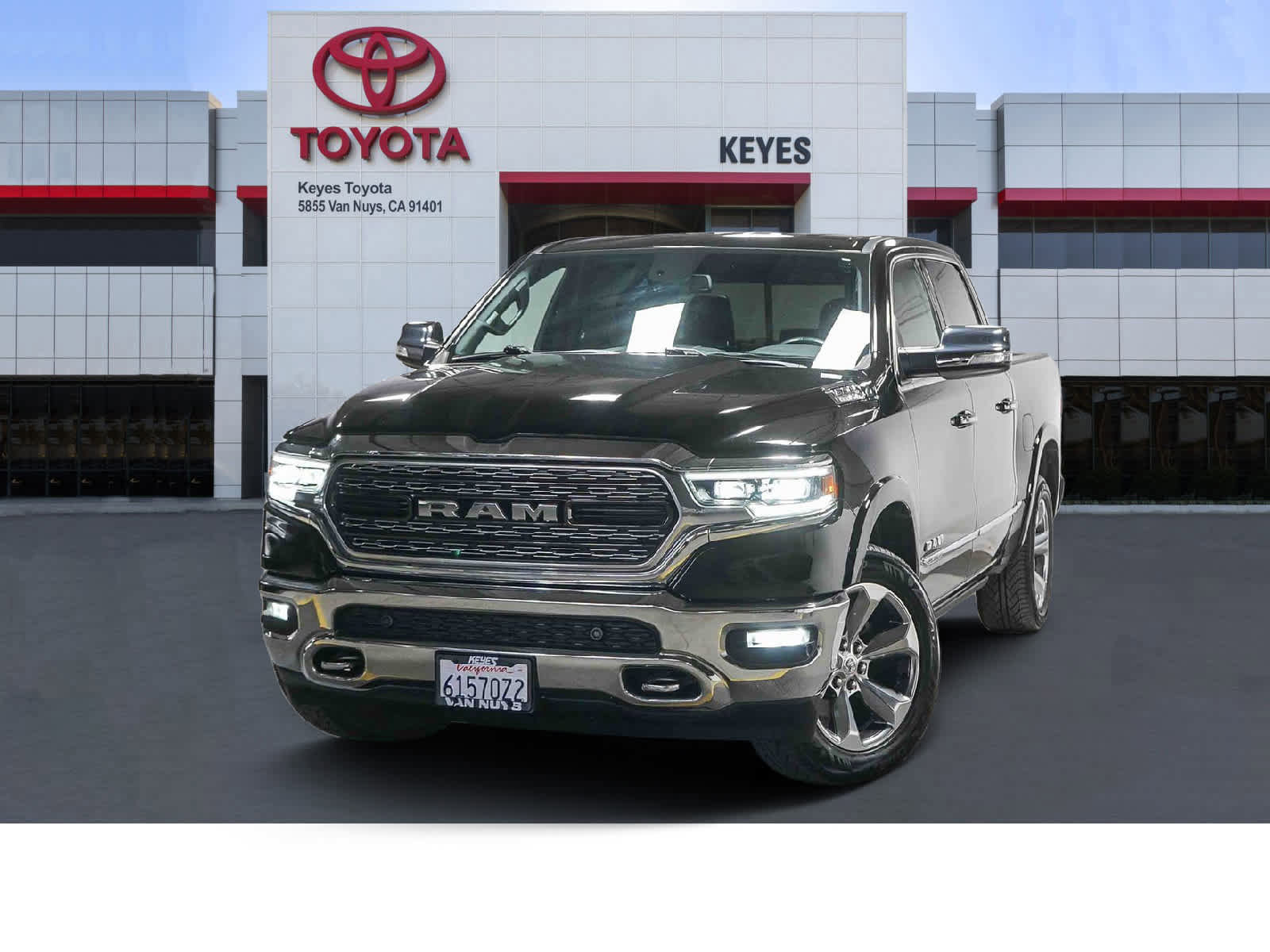 Used 2019 RAM 1500 Limited image 1