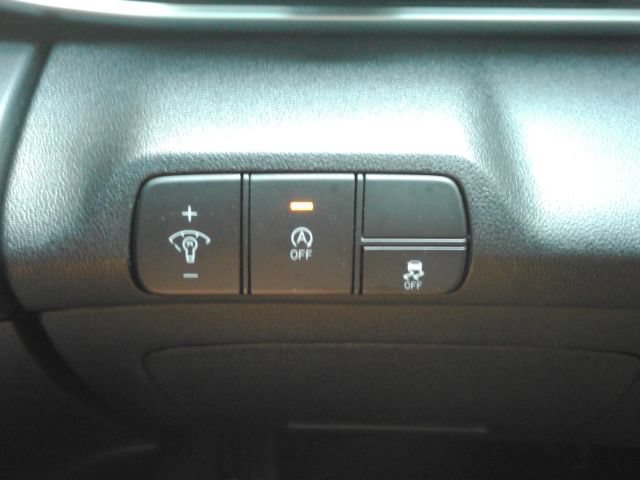 Used 2026 Hyundai Elantra SE FWD image 32