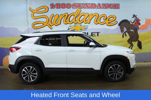 Used 2025 Chevrolet TrailBlazer LT w/ Convenience Package